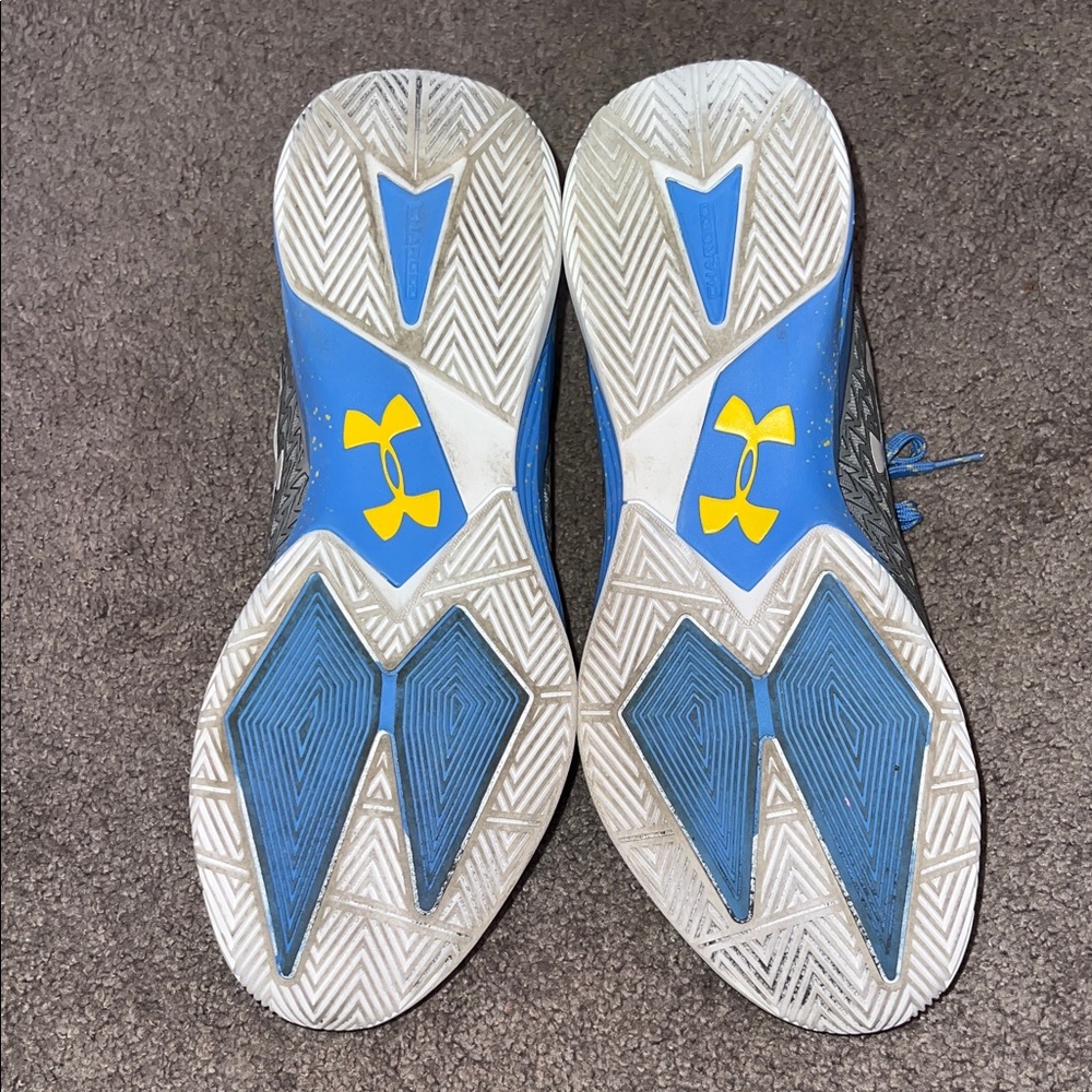 Under Armour Blue and Gray Sneakers with Yellow Accents - Picture 8 of 8